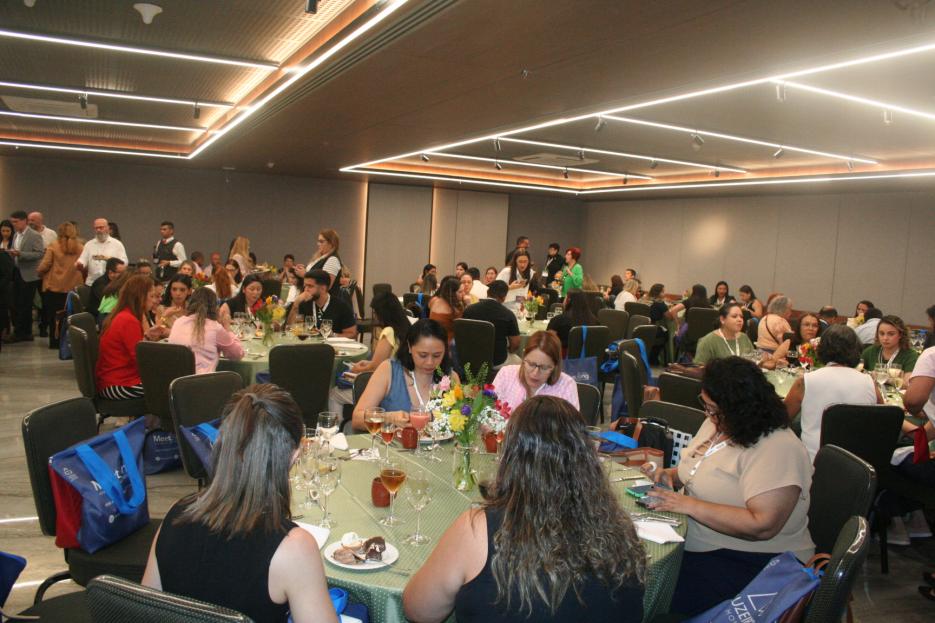 Momento do almoco Festivo.