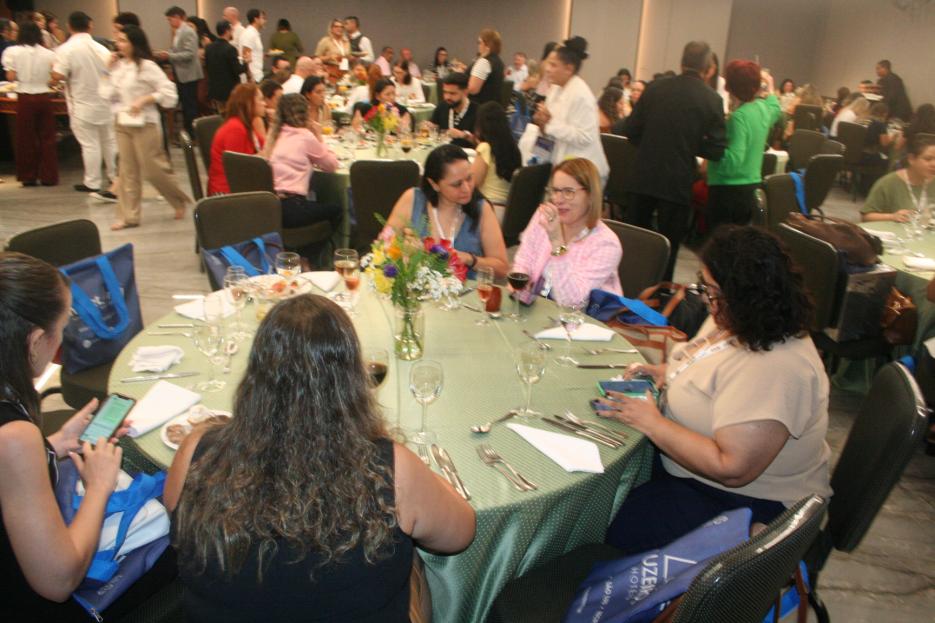 No encerramento um almoco festivo, marcou o sucesso do Evento.