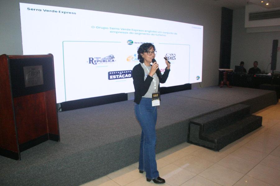 Logo apos Rafaela Silva Marques, da Serra Verde Express, falou um pouco sobre eventos abordo de um trem.