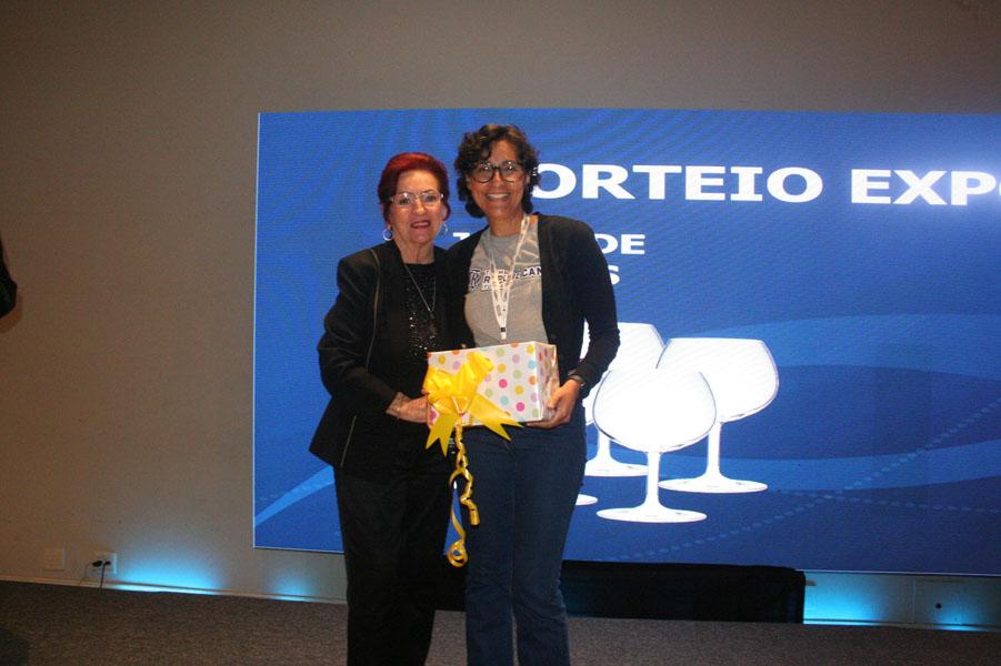 Rafaela Marques, do Serra Verde Express, levou um Jogo de Tacas Ambar.