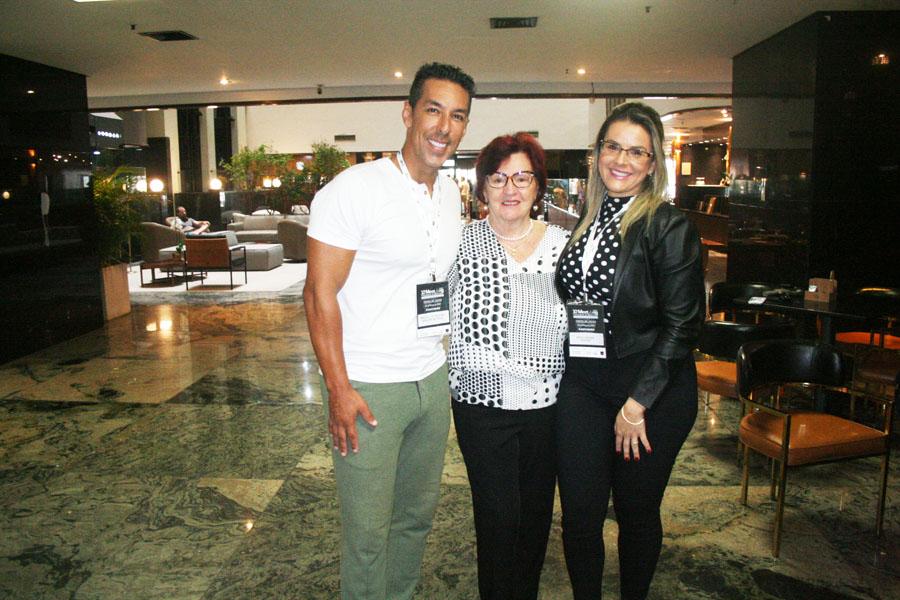 Serginho do Vôlei, Elza Wolcoff e Kenia Jaeger, do Festuris.