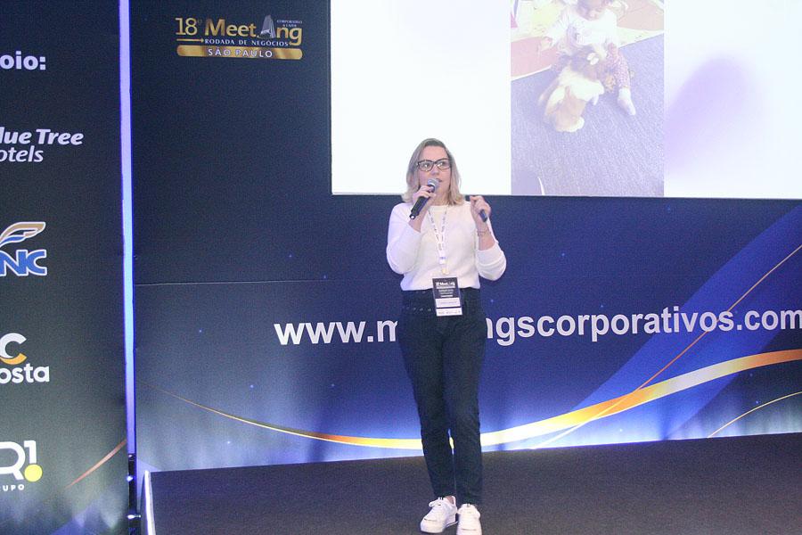 Andréia Chiarato - R1 Soluções.