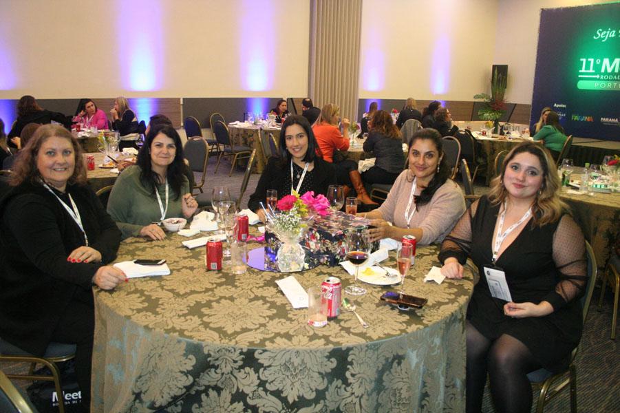 Flagrante do almoço festivo.