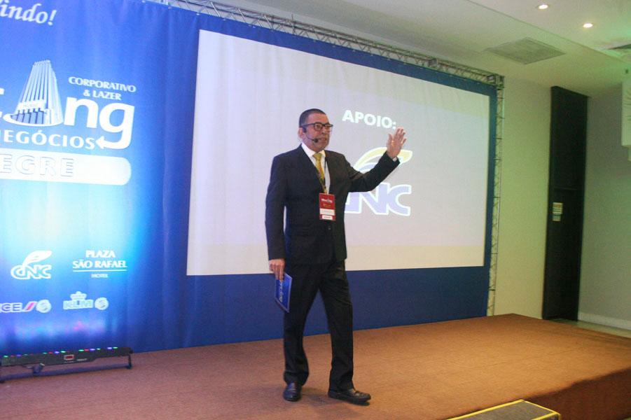 Abertura do Evento, aconteceu por meio de Claudio Vargens e...