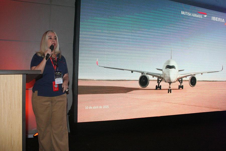 Simone Monteiro, da Iberia, comentou sobre a vantagens dos seus voos internacionais, para o mercado brasileiro.