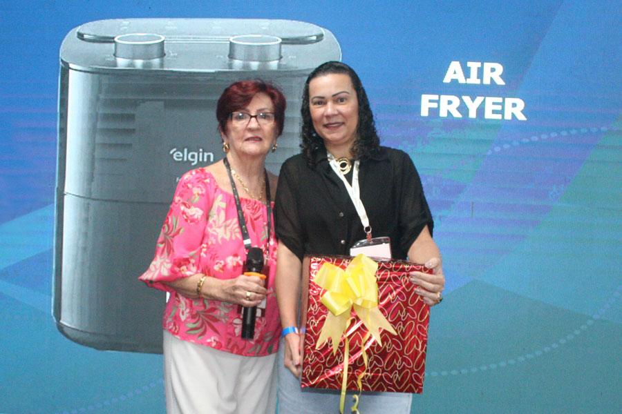 Os sorteios, trouxeram aquele clima descontraído para o evento, e os sorteios foram de estadia em hotéis e Resorts a Jogo de Jantar, Cafeteira Expresso, Air Fryer, entre outros.