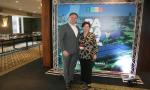 Elza Wolcoff, juntamente com Ditmar Erich Seiler - Gerente Geral do Grand Mercure Curitiba Rayon.